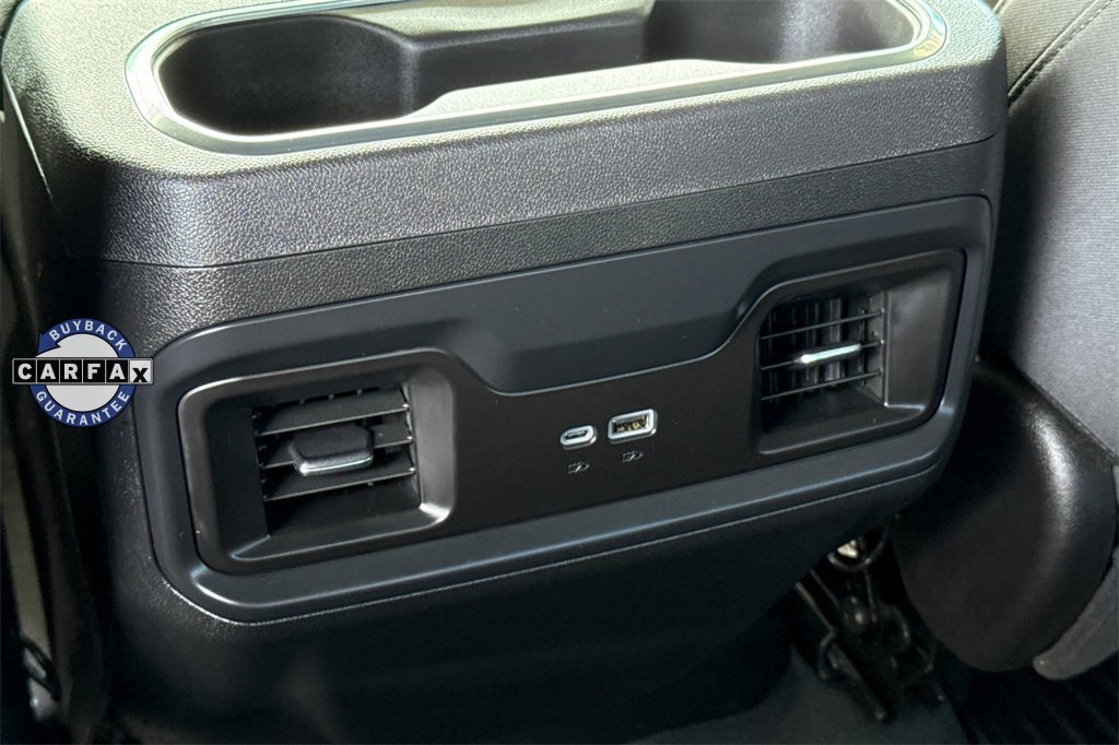 Used 2024 Chevrolet Silverado 2500 LT w/ Convenience Package image 18