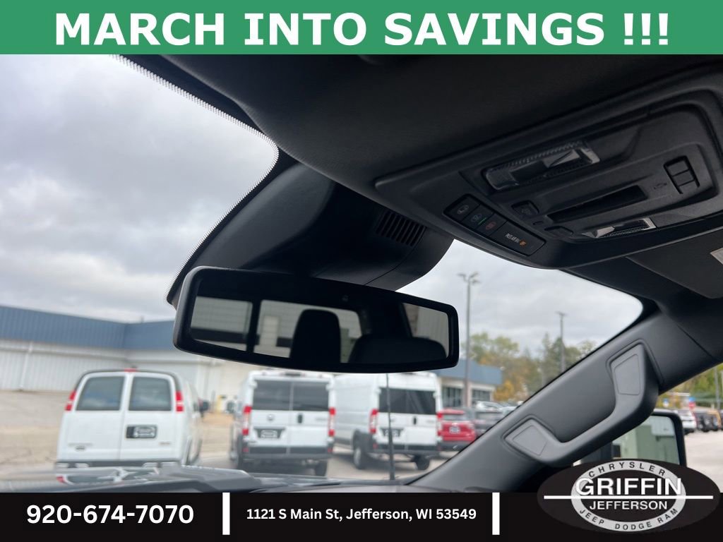 Used 2025 Chevrolet Silverado 2500 LT w/ Safety Package image 32