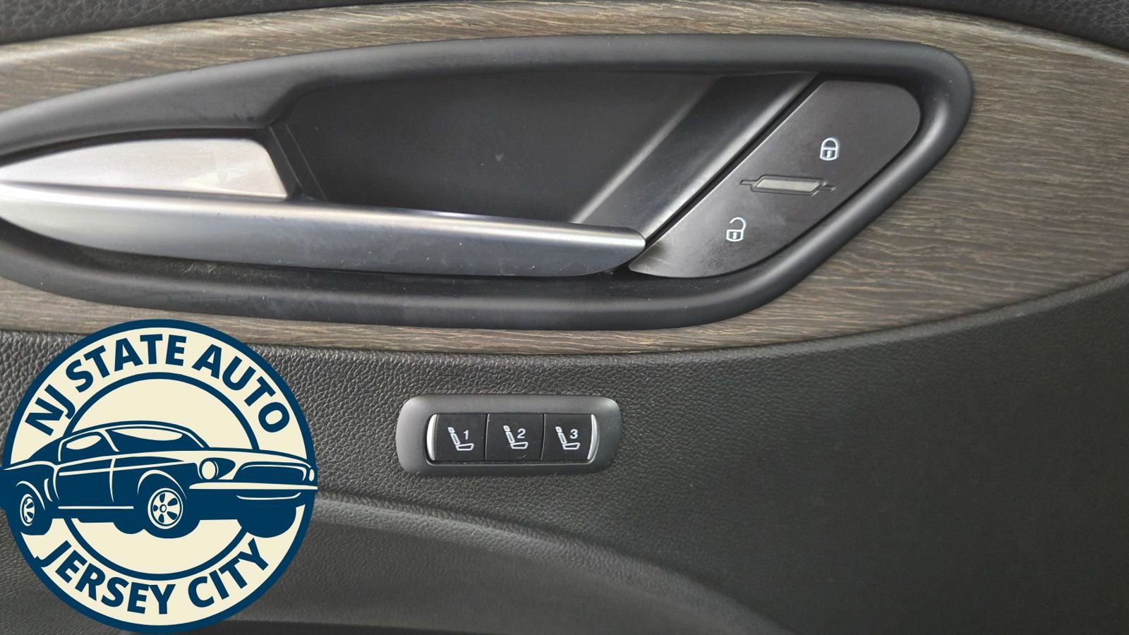 Used 2018 Alfa Romeo Stelvio Ti image 23