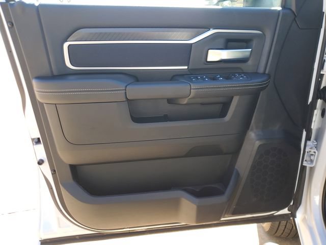 New 2026 RAM 3500 Lone Star AWD/4WD image 17