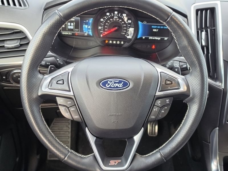 Used 2024 Ford Edge ST AWD/4WD image 16