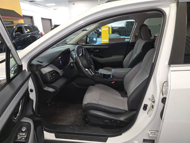 Used 2020 Subaru Outback Premium w/ Popular Package #1 AWD/4WD image 6