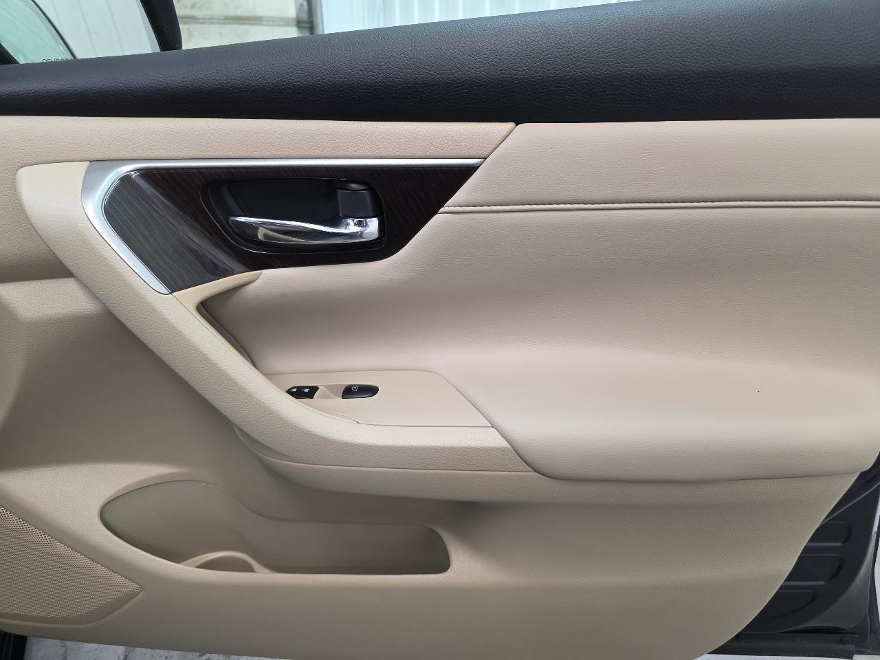 Used 2015 Nissan Altima 3.5 SL image 44