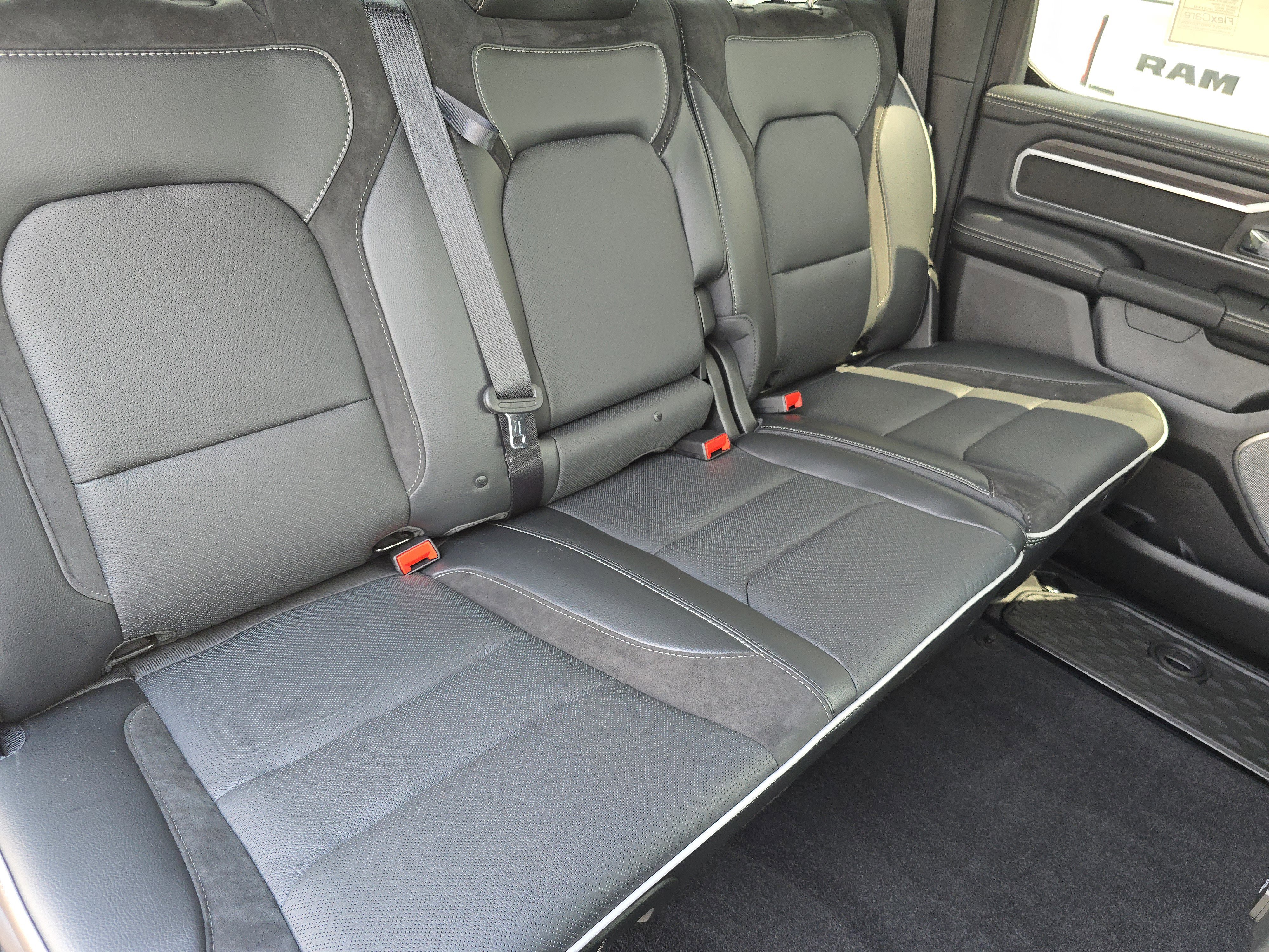 New 2026 RAM 1500 Laramie w/ Advanced Safety Group II image 31