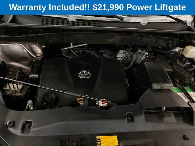 Used 2019 Toyota Highlander XLE AWD/4WD image 12