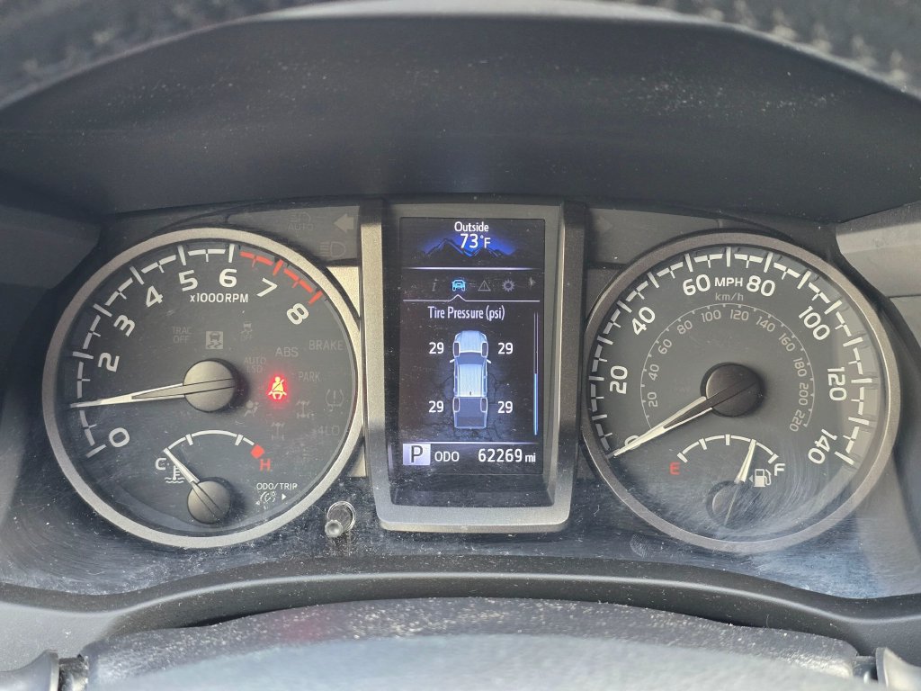 Used 2020 Toyota Tacoma TRD Sport w/ Technology Package RWD image 15