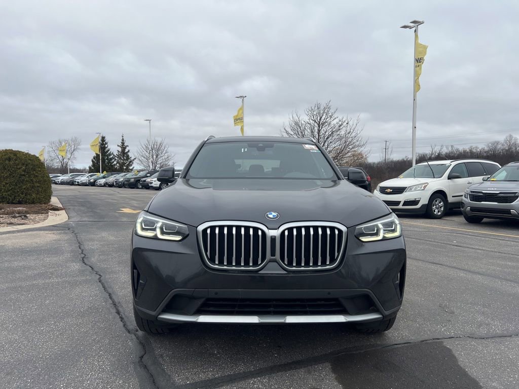 Used 2024 BMW X3 sDrive30i w/ Convenience Package image 2