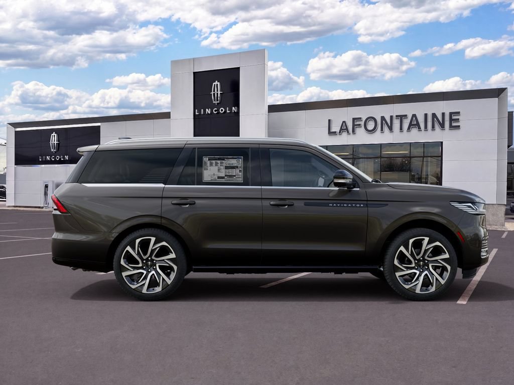 New 2027 Lincoln Navigator Black Label AWD/4WD image 5