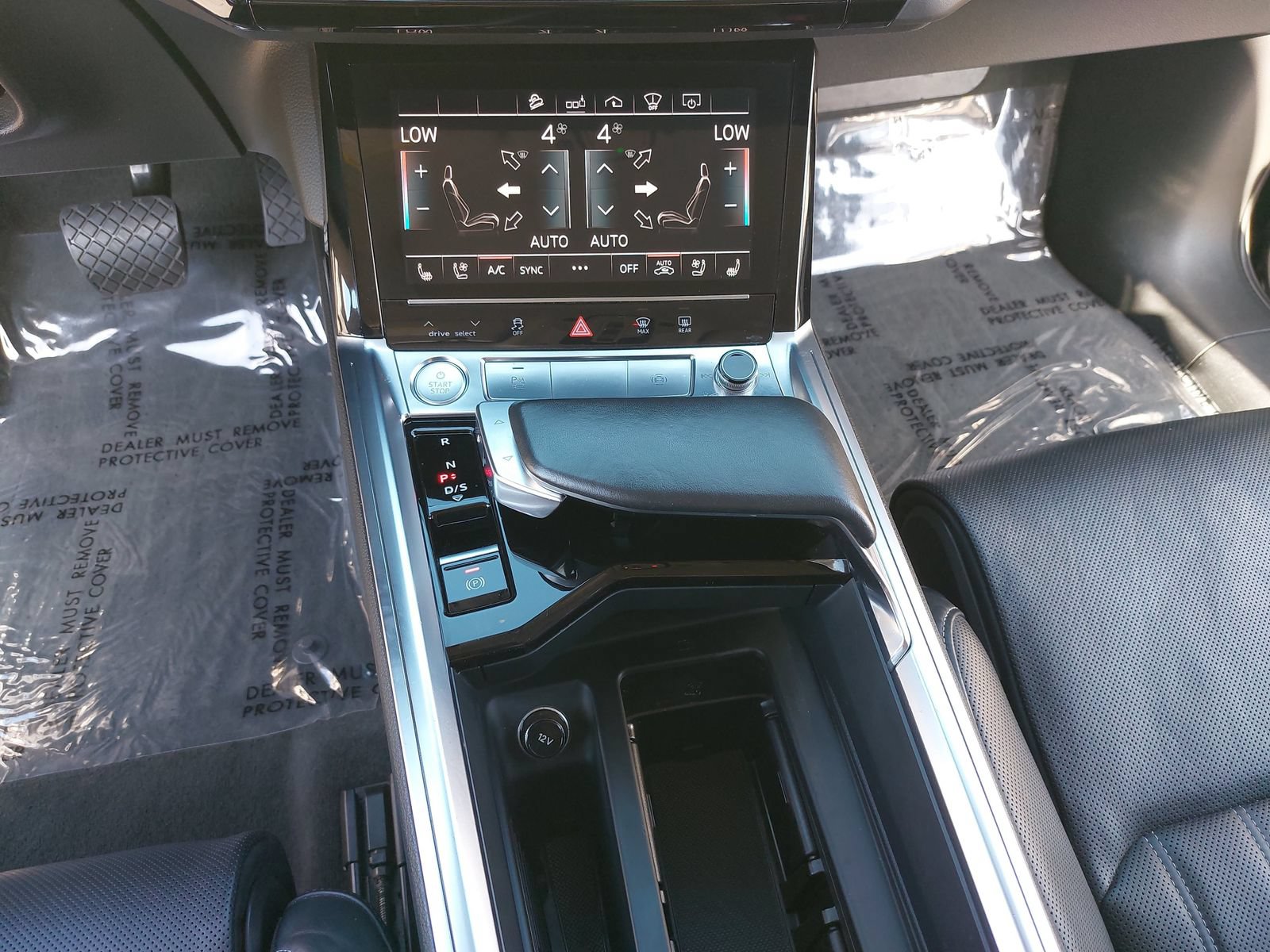 Used 2019 Audi e-tron Prestige AWD/4WD image 21