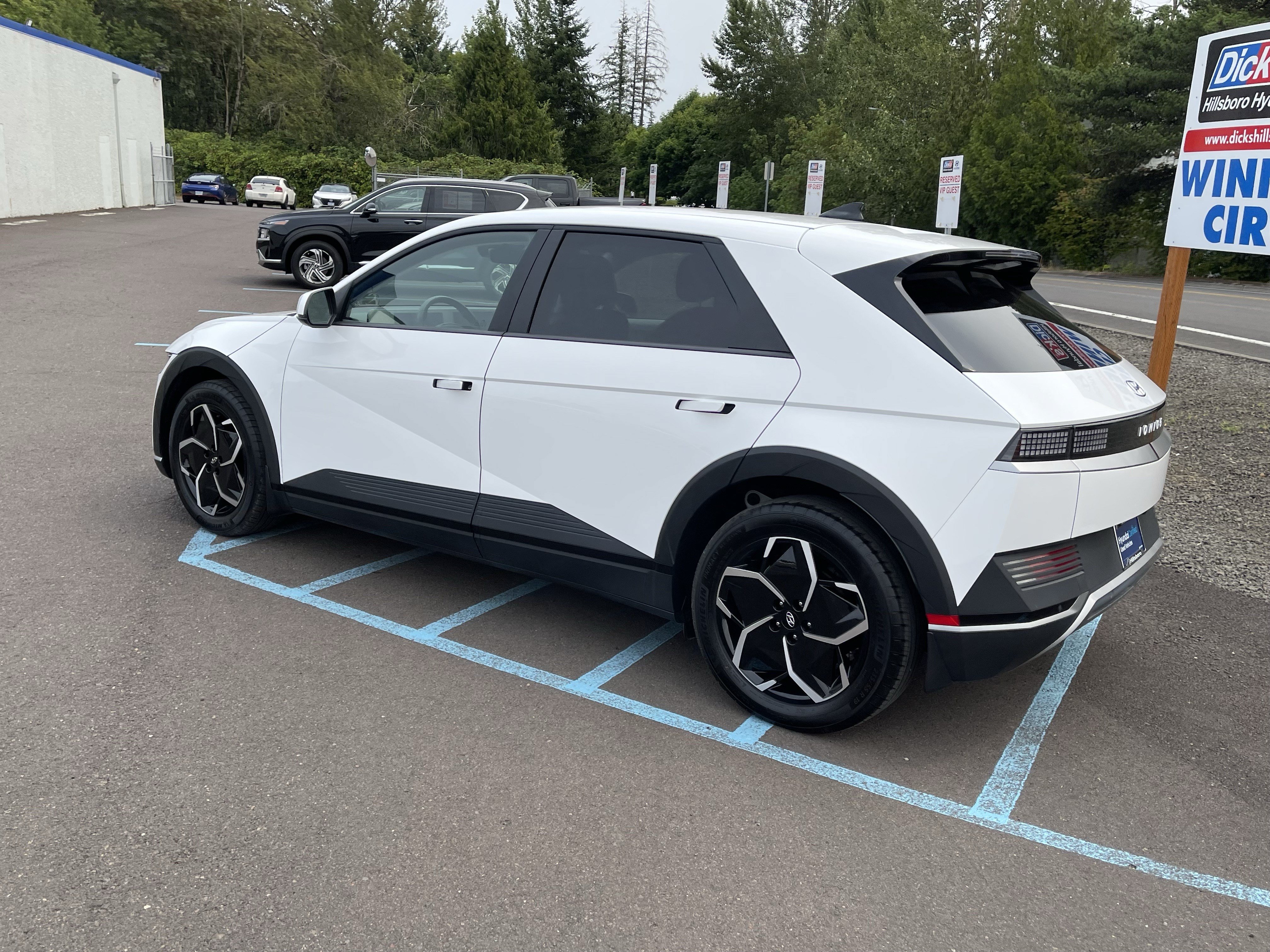 Certified 2024 Hyundai Ioniq 5 SEL RWD image 3