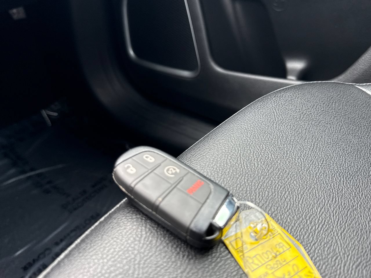 Used 2024 Jeep Compass Latitude AWD/4WD image 26