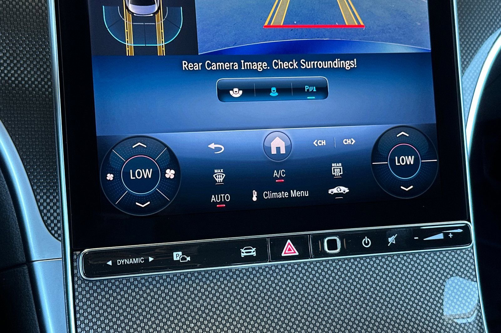 New 2025 Mercedes-Benz C 300 4MATIC Sedan image 18