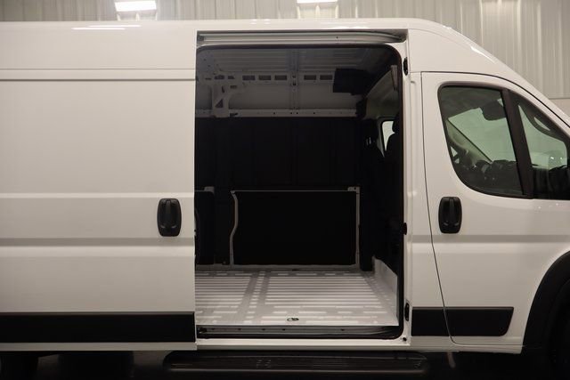 New 2025 RAM ProMaster 2500 image 14