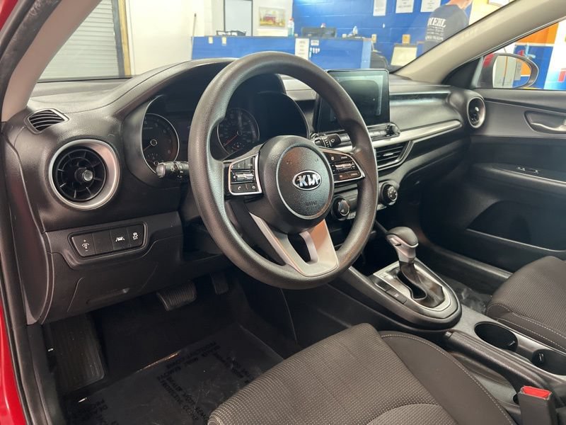 Used 2020 Kia Forte LXS FWD image 18