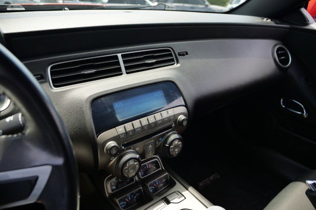 Used 2011 Chevrolet Camaro SS w/ RS Package RWD image 11