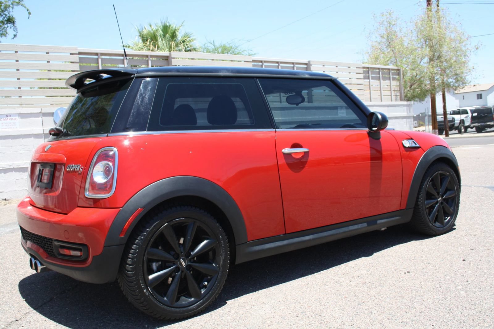 Used 2011 MINI Cooper S FWD image 4