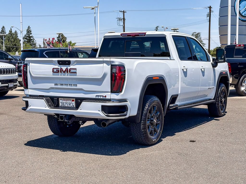 Certified 2025 GMC Sierra 2500 AT4 w/ AT4 Premium Plus Package AWD/4WD image 4