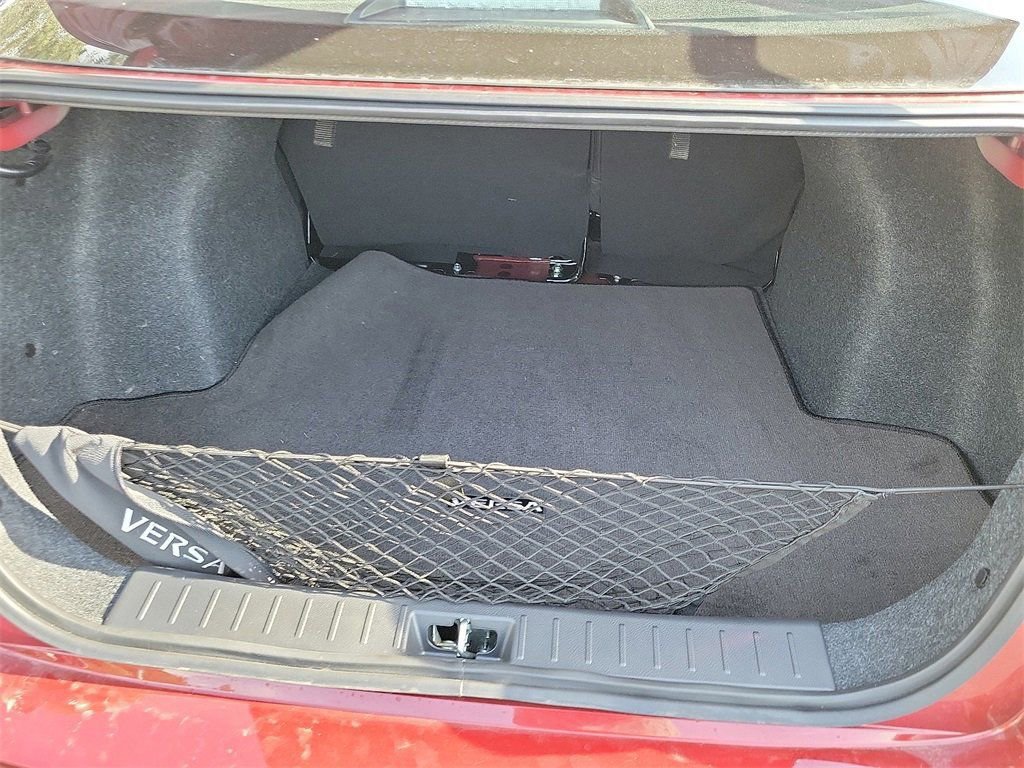 New 2025 Nissan Versa SV w/ Trunk Package FWD image 4
