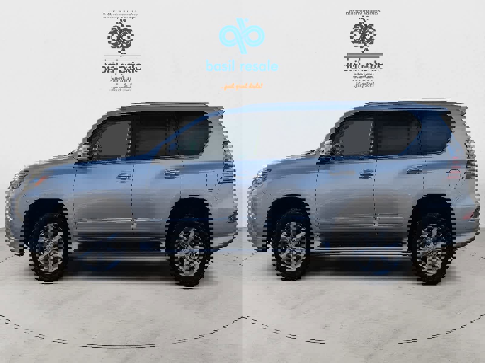 Used 2015 Lexus GX 460 image 3