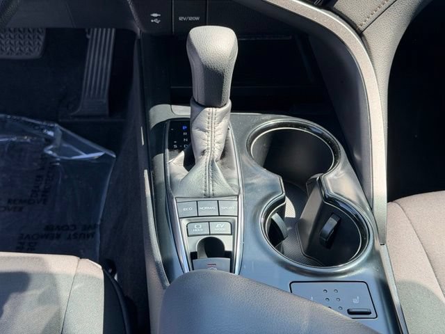 Used 2019 Toyota Camry LE w/ Audio Package FWD image 14