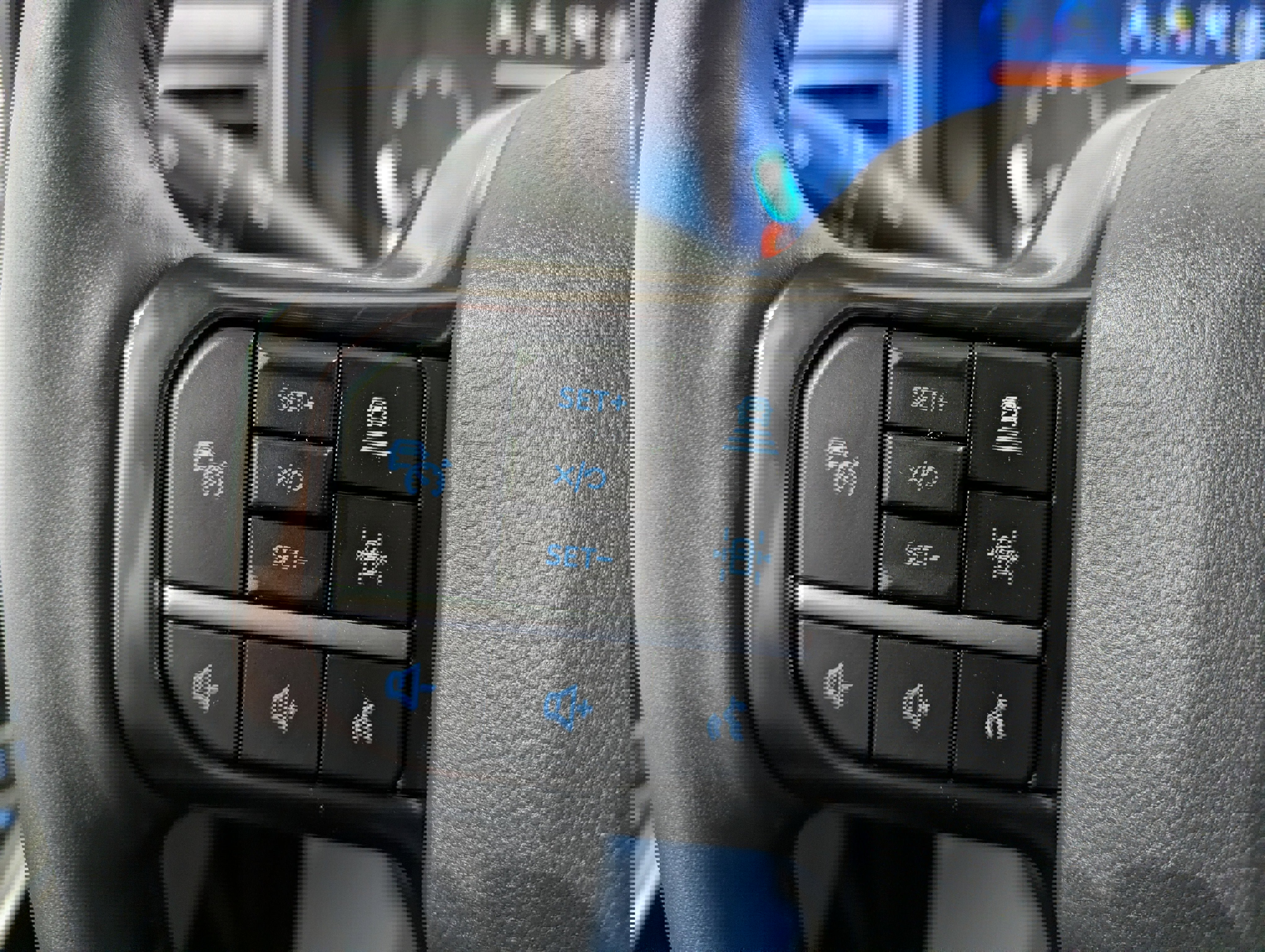 New 2026 Ford F250 Platinum w/ Tremor Off-Road Package image 27