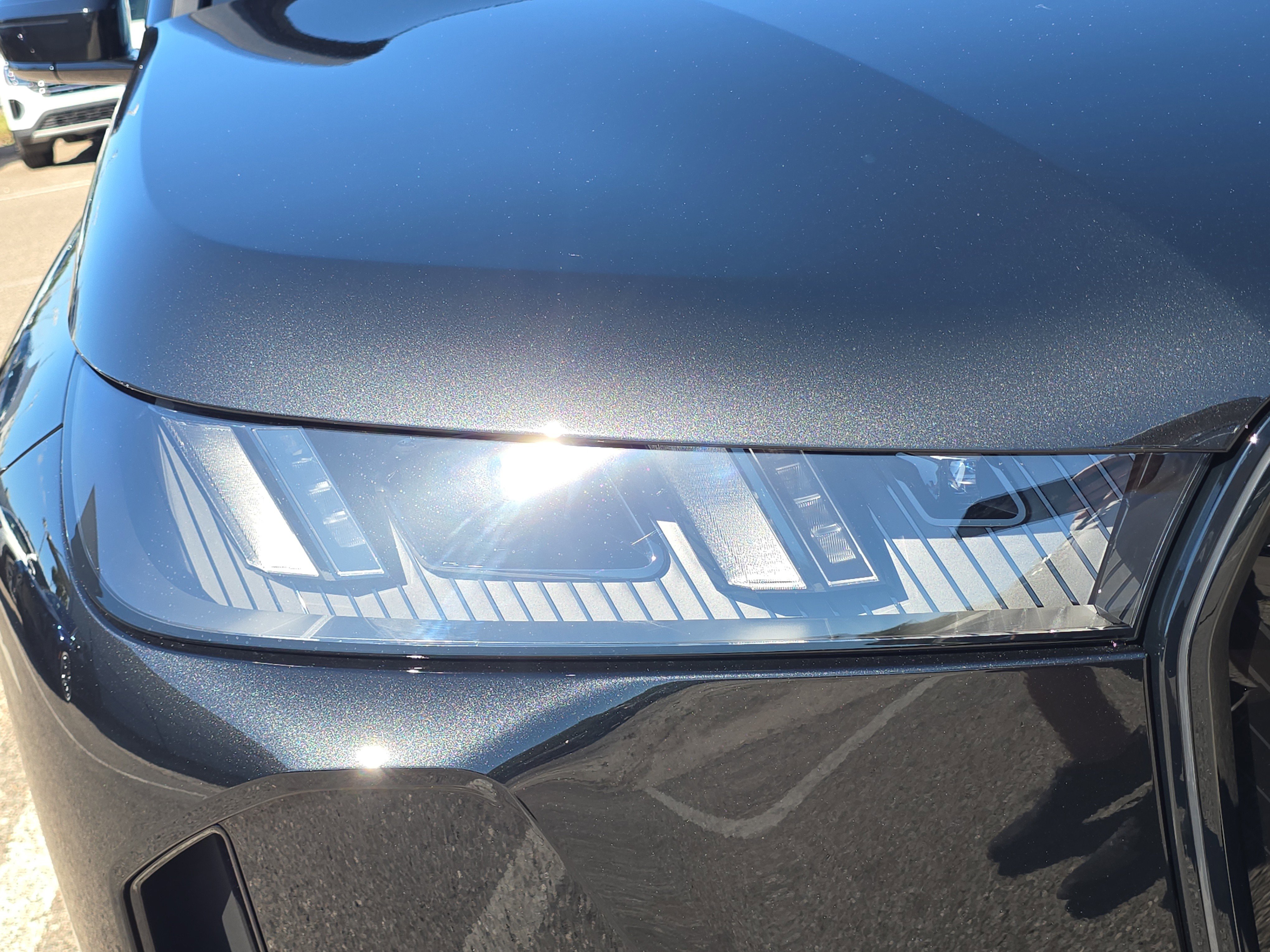 New 2026 BMW iX xDrive60 w/ M Sport Package image 7