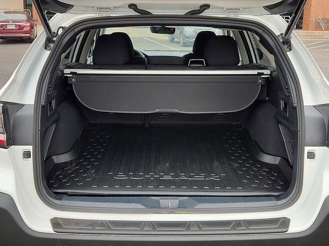 Certified 2025 Subaru Outback Premium w/ Popular Package #1A image 10