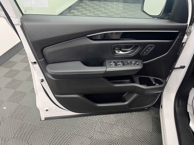 Used 2023 Honda Pilot Touring image 9