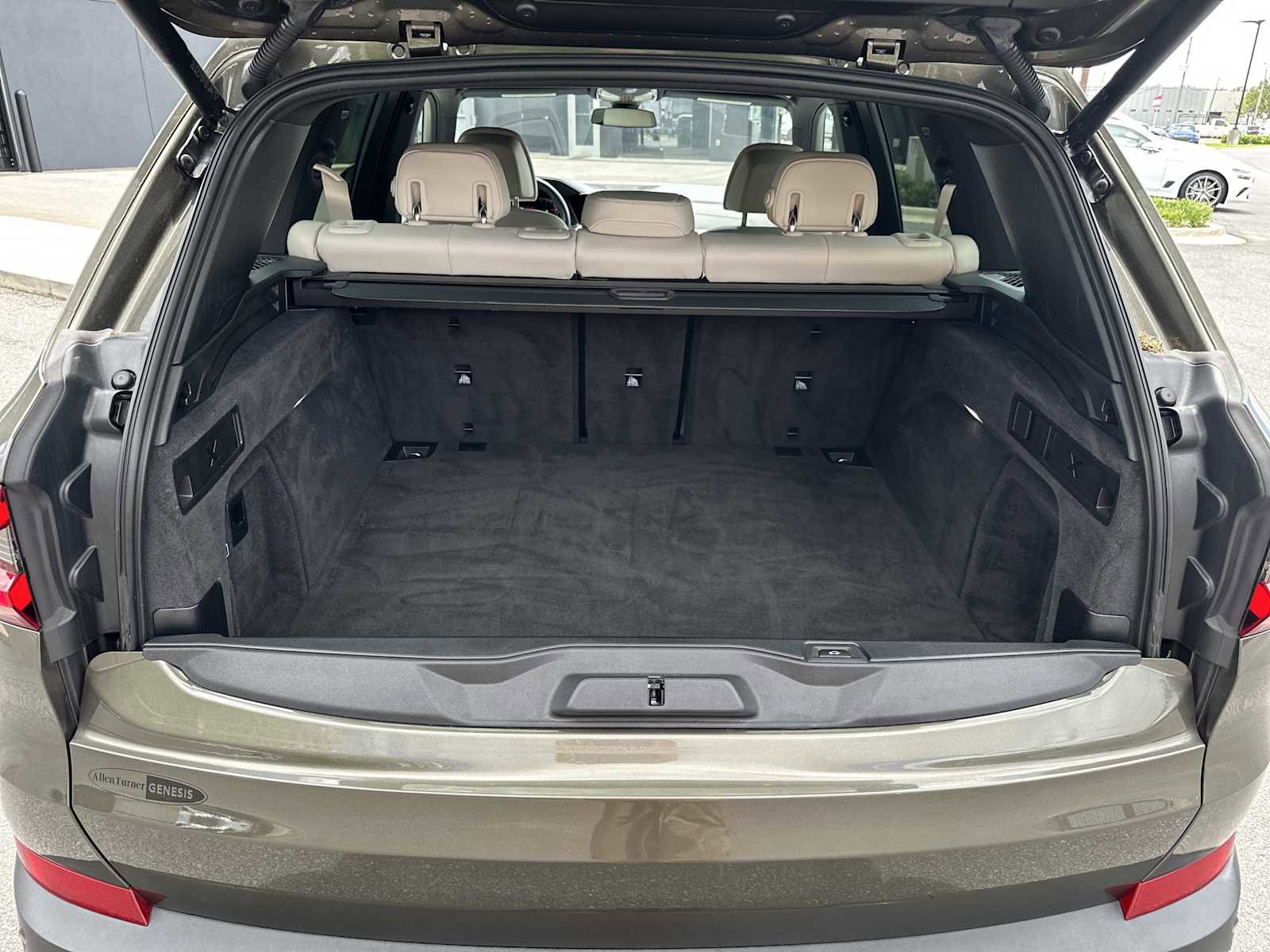Used 2022 BMW X5 sDrive40i w/ Executive Package RWD image 22
