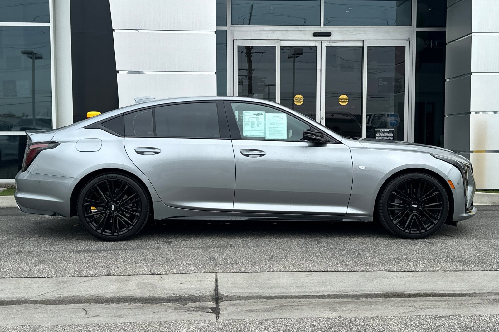 Used 2025 Cadillac CT5 Sport image 3