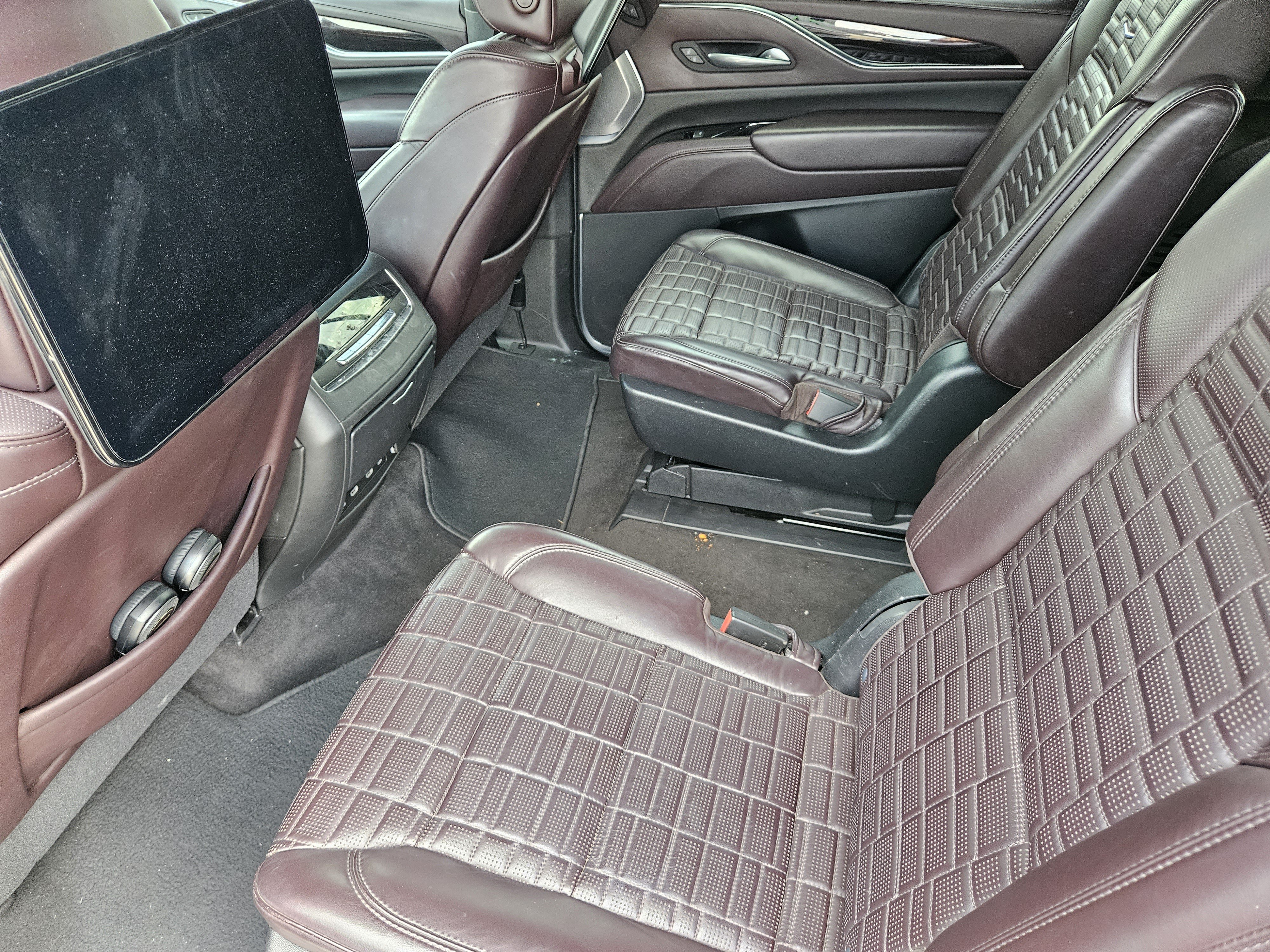 Used 2021 Cadillac Escalade Sport Platinum AWD/4WD image 29