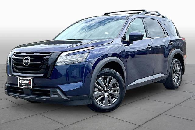 Certified 2022 Nissan Pathfinder SV w/ SV Black Package