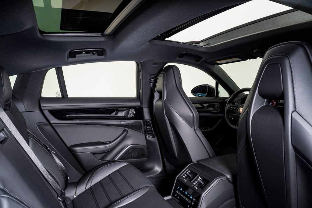 New 2026 Porsche Panamera 4 AWD/4WD image 15