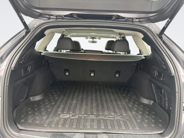 Used 2022 Subaru Outback Limited image 22