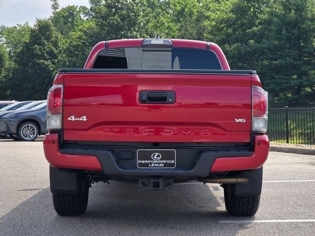 Used 2017 Toyota Tacoma Limited w/ Tow Package AWD/4WD image 25