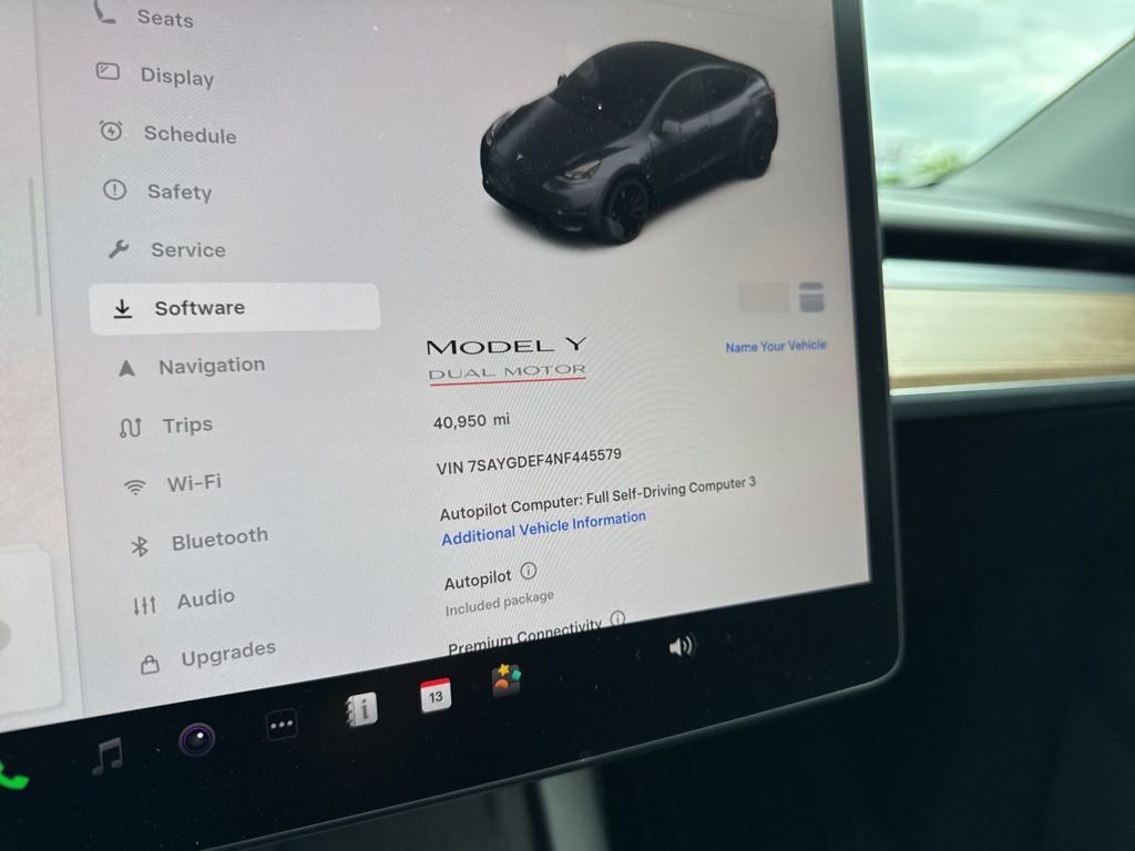 Used 2022 Tesla Model Y Performance AWD/4WD image 23