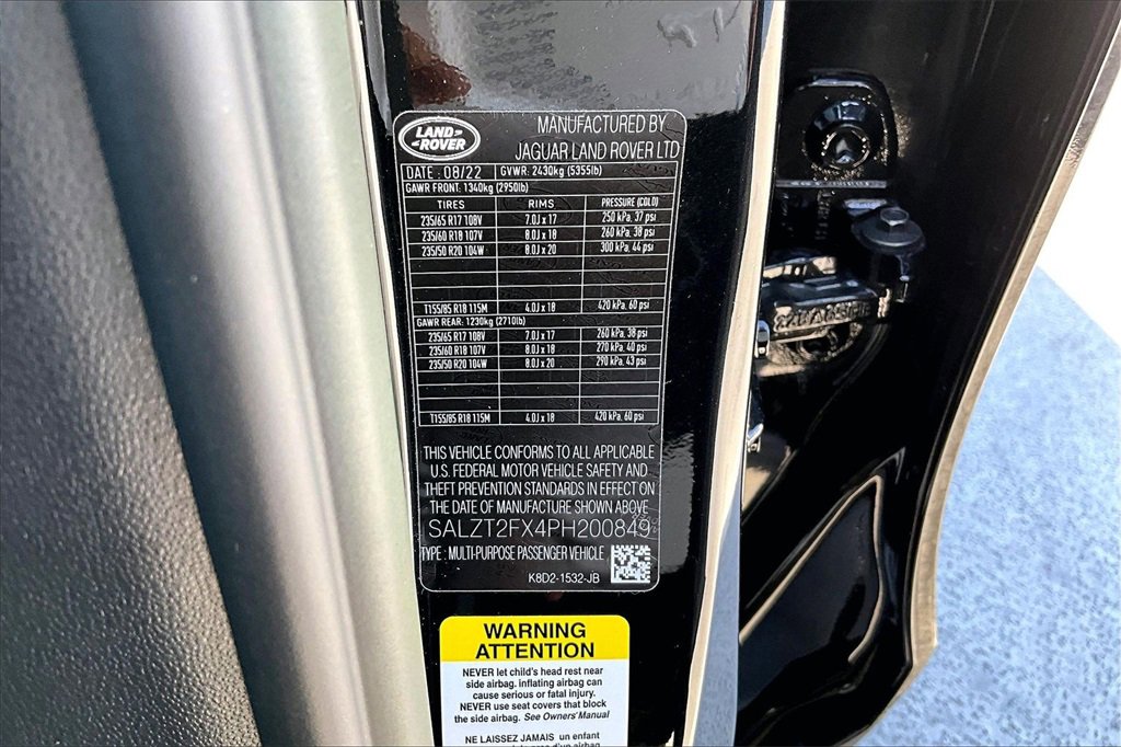 Certified 2023 Land Rover Range Rover Evoque R-Dynamic S image 17