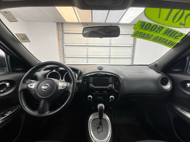 Used 2017 Nissan Juke SV FWD image 2