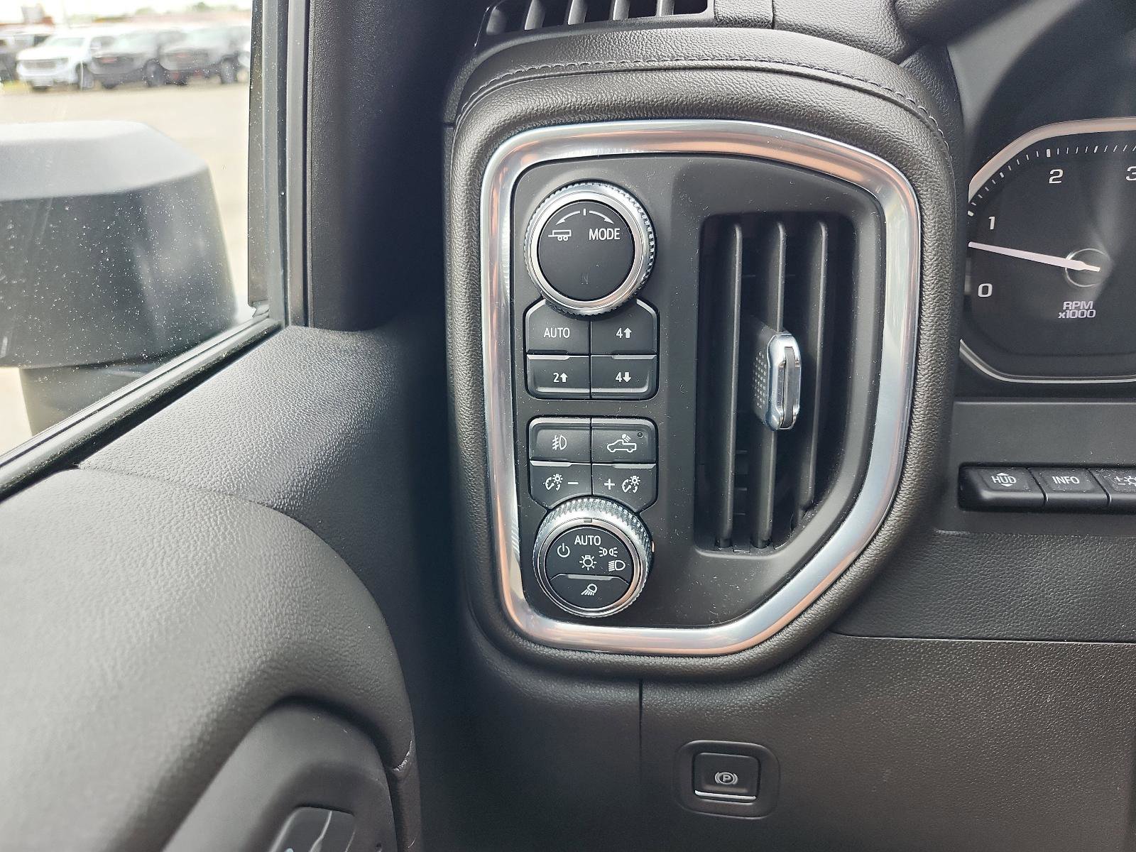 Used 2022 GMC Sierra 2500 Denali w/ Technology Package AWD/4WD image 23