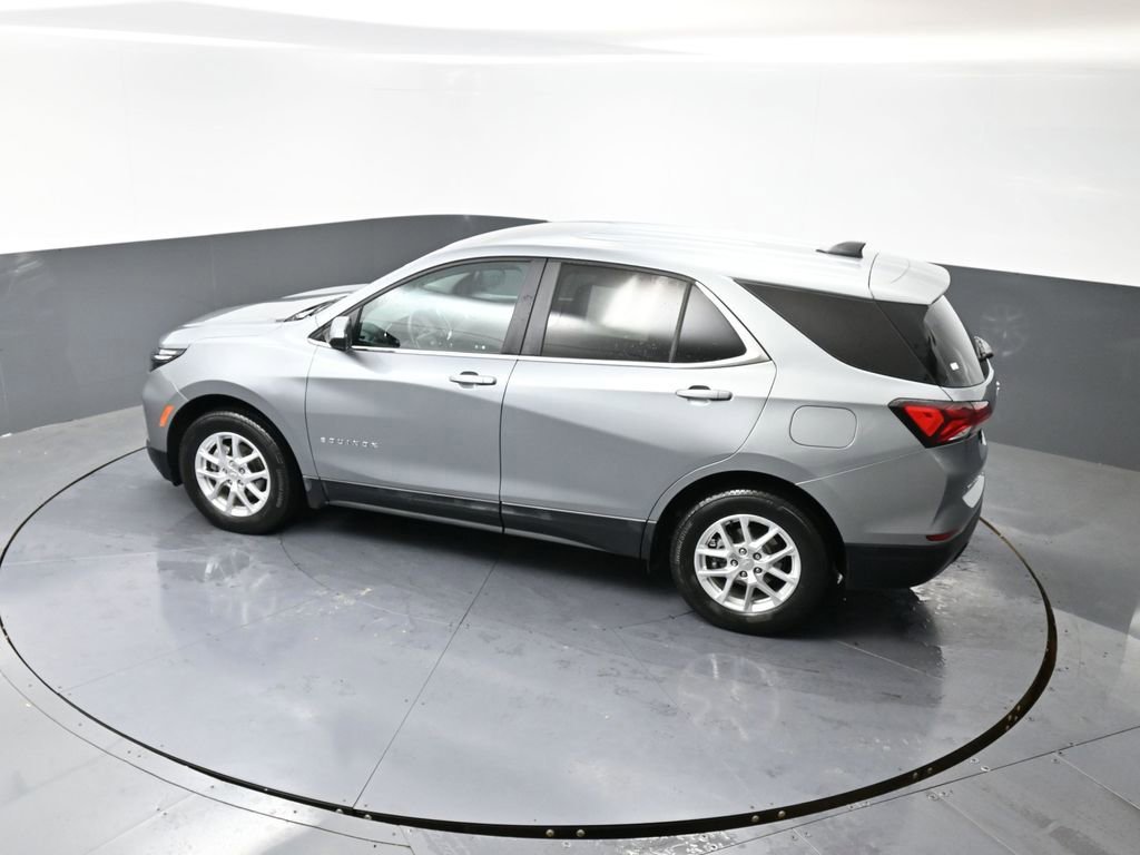 Used 2024 Chevrolet Equinox LT image 48