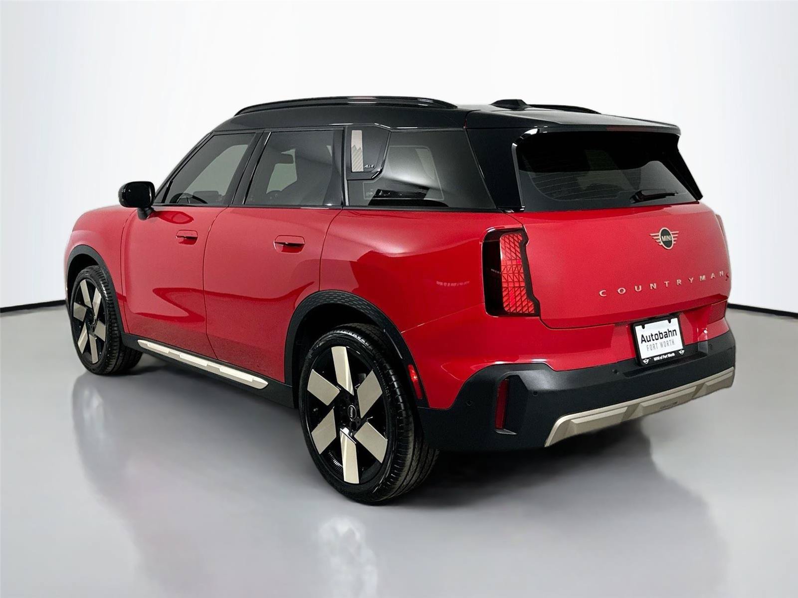 Certified 2025 MINI Cooper Countryman S AWD/4WD image 8