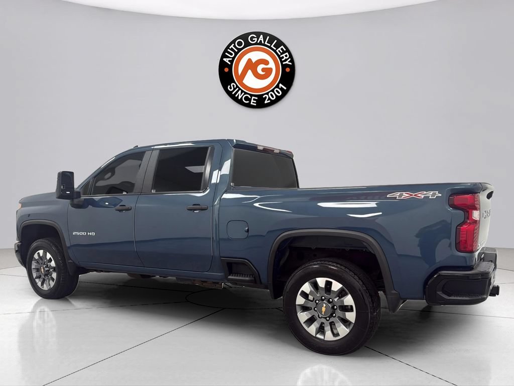 Used 2025 Chevrolet Silverado 2500 Custom w/ Custom Value Package AWD/4WD image 5