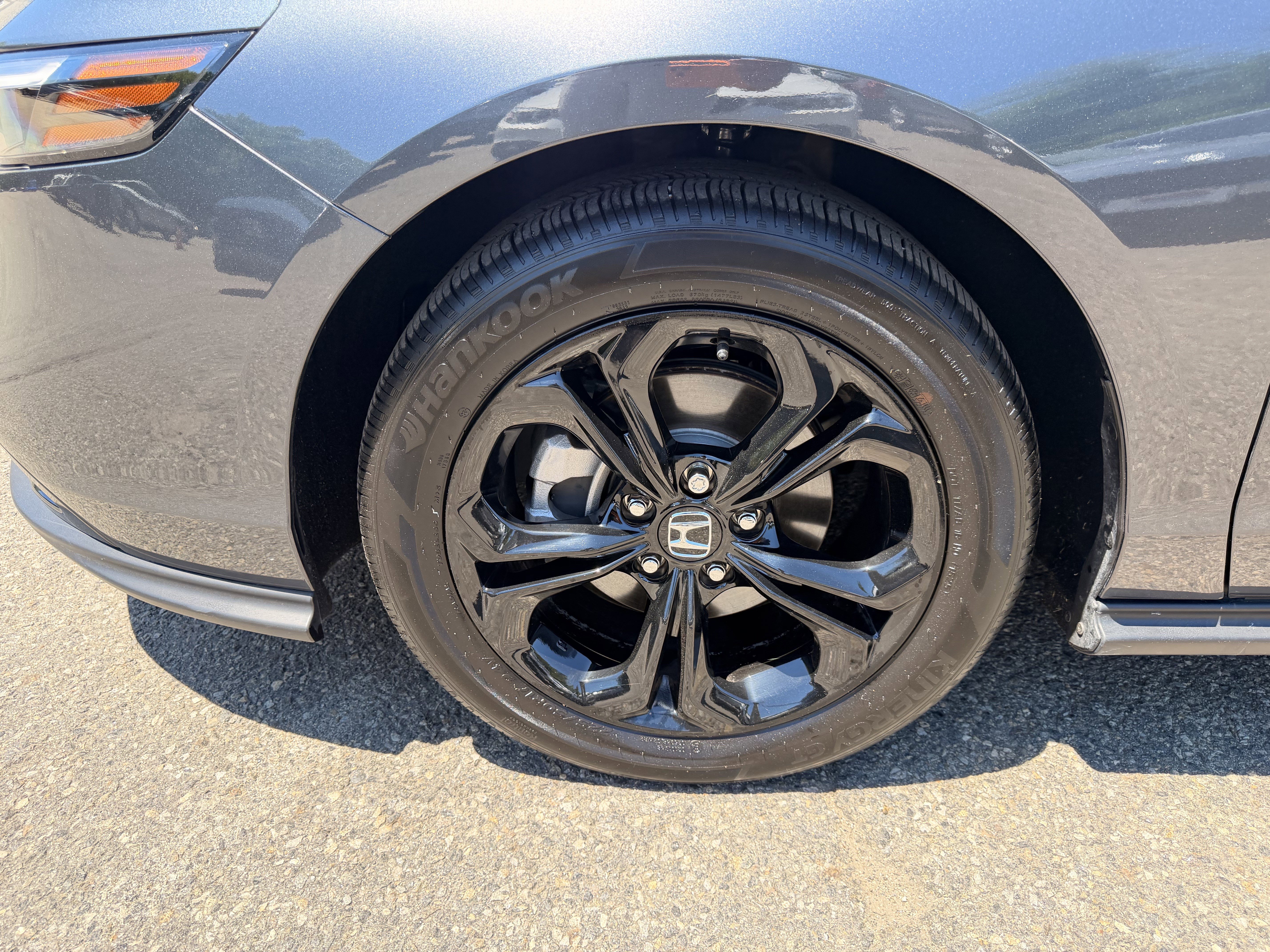 Used 2025 Honda Accord SE image 7