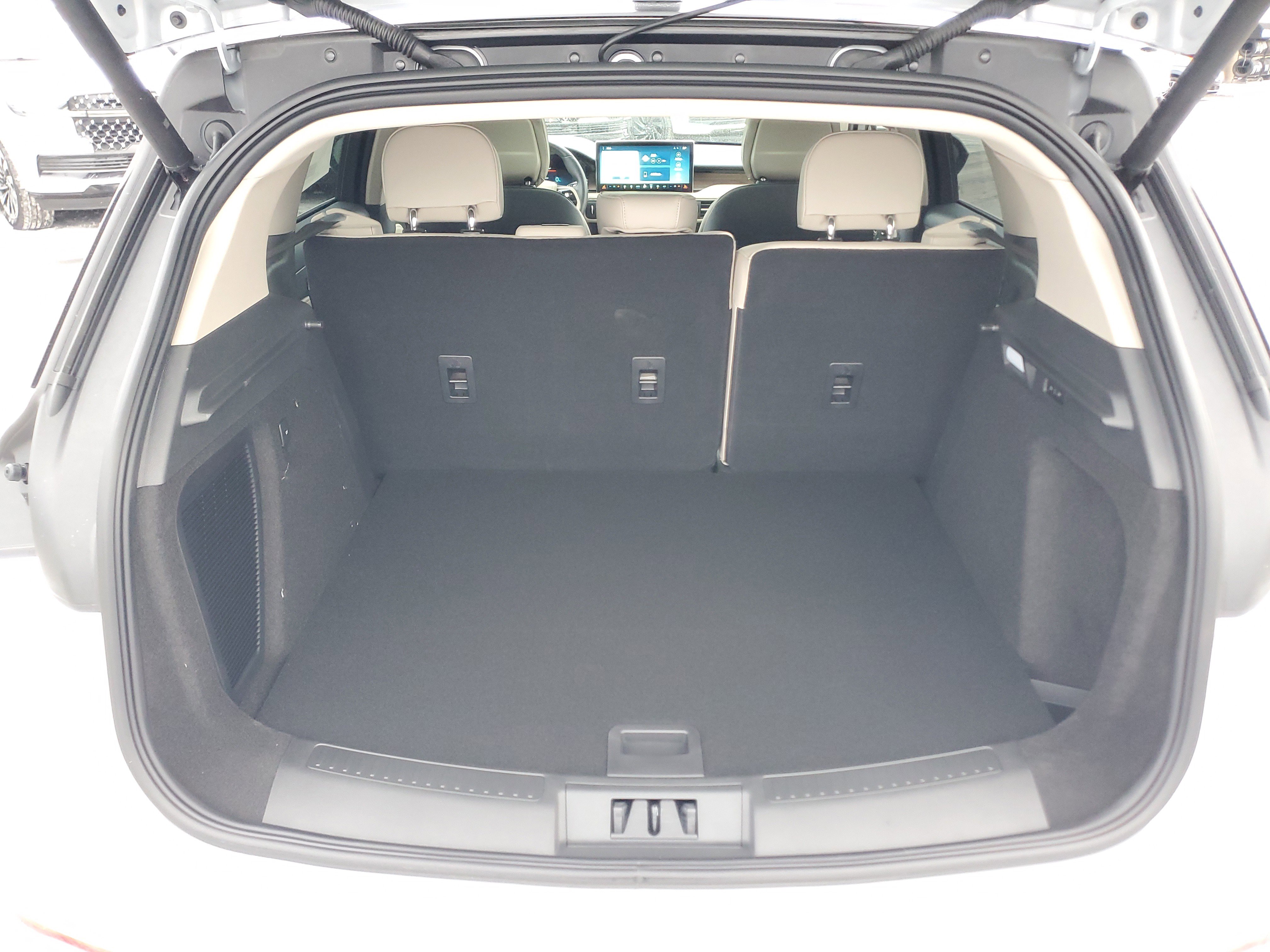 New 2026 Lincoln Corsair Grand Touring image 30