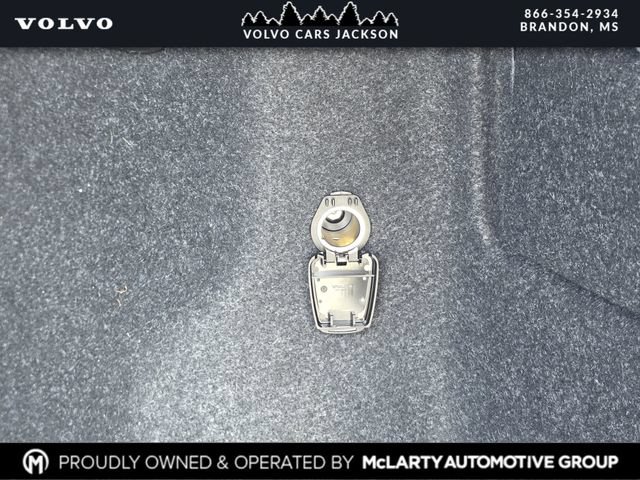 Used 2024 Volvo XC40 B5 Plus w/ Protection Package Premier AWD/4WD image 33