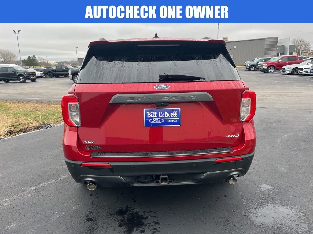 Used 2023 Ford Explorer XLT w/ Equipment Group 202A image 5