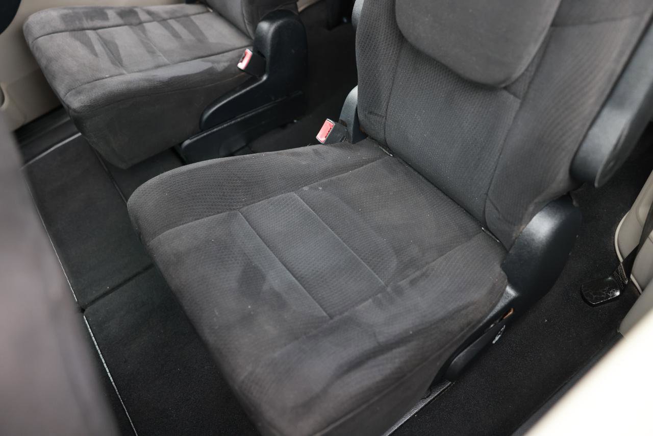 Used 2011 Dodge Grand Caravan Express w/ PWR Window Group image 10