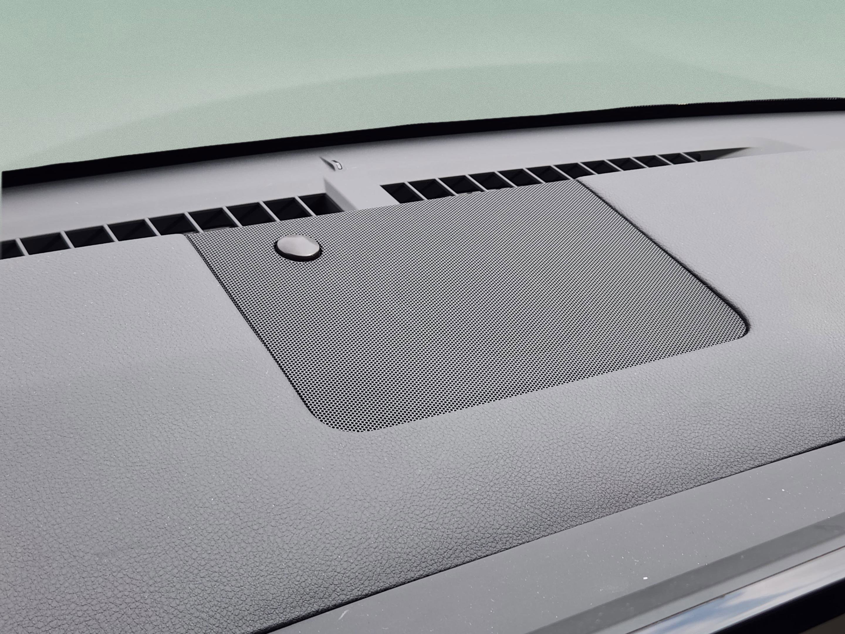 Used 2023 Lexus LX 600 4WD w/ Appearance Package image 12