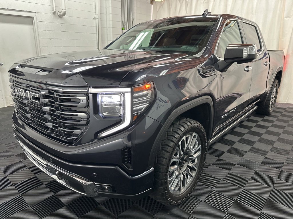 Used 2024 GMC Sierra 1500 Denali Ultimate image 4