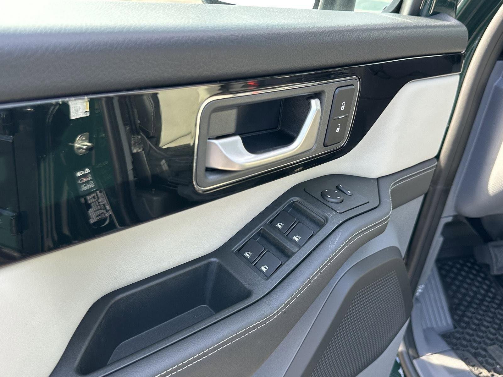 New 2025 INEOS Grenadier AWD/4WD image 13